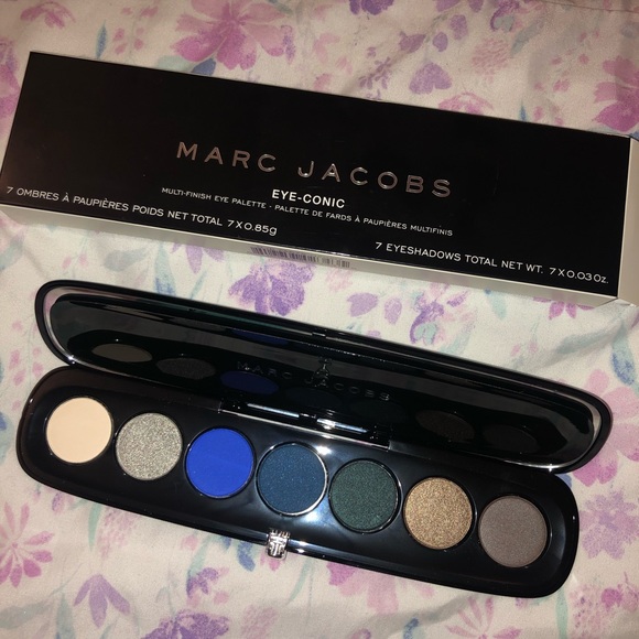 Marc Jacobs Eye-Conic Eyeshadow Palette-Smartorial - Picture 4 of 4
